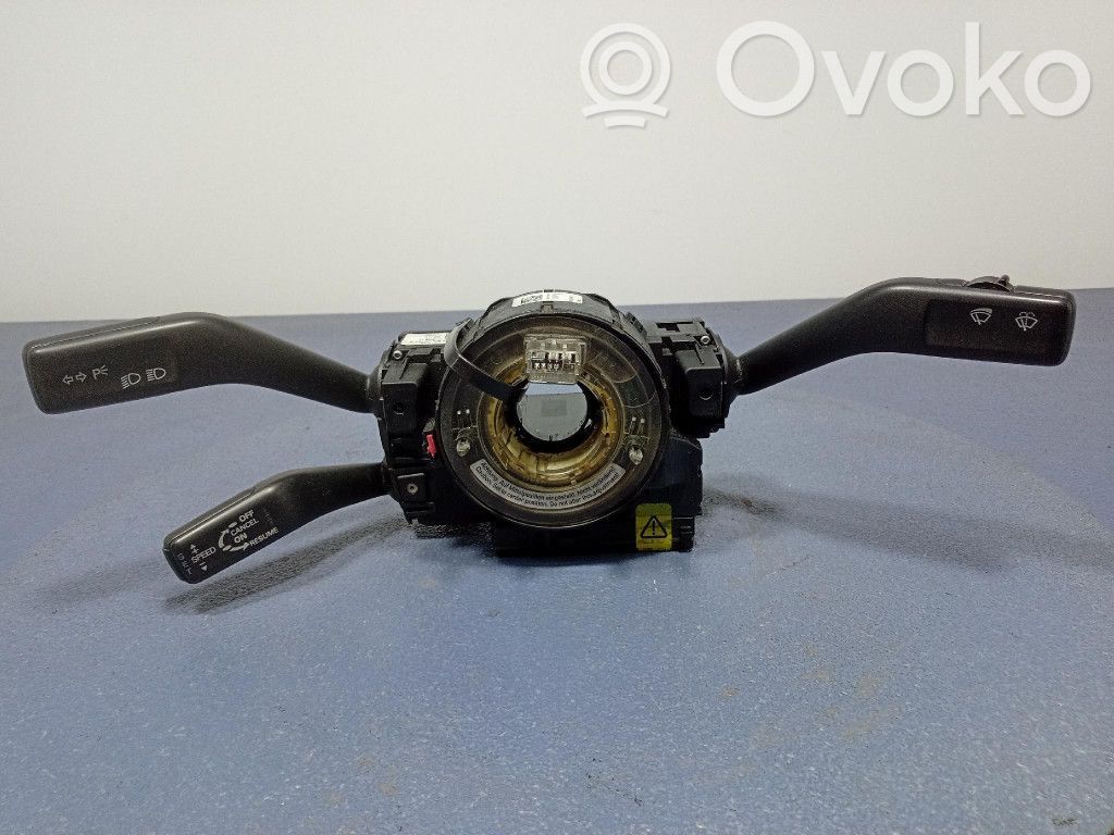 Volkswagen PASSAT B5.5 Otros interruptores/perillas/selectores 
