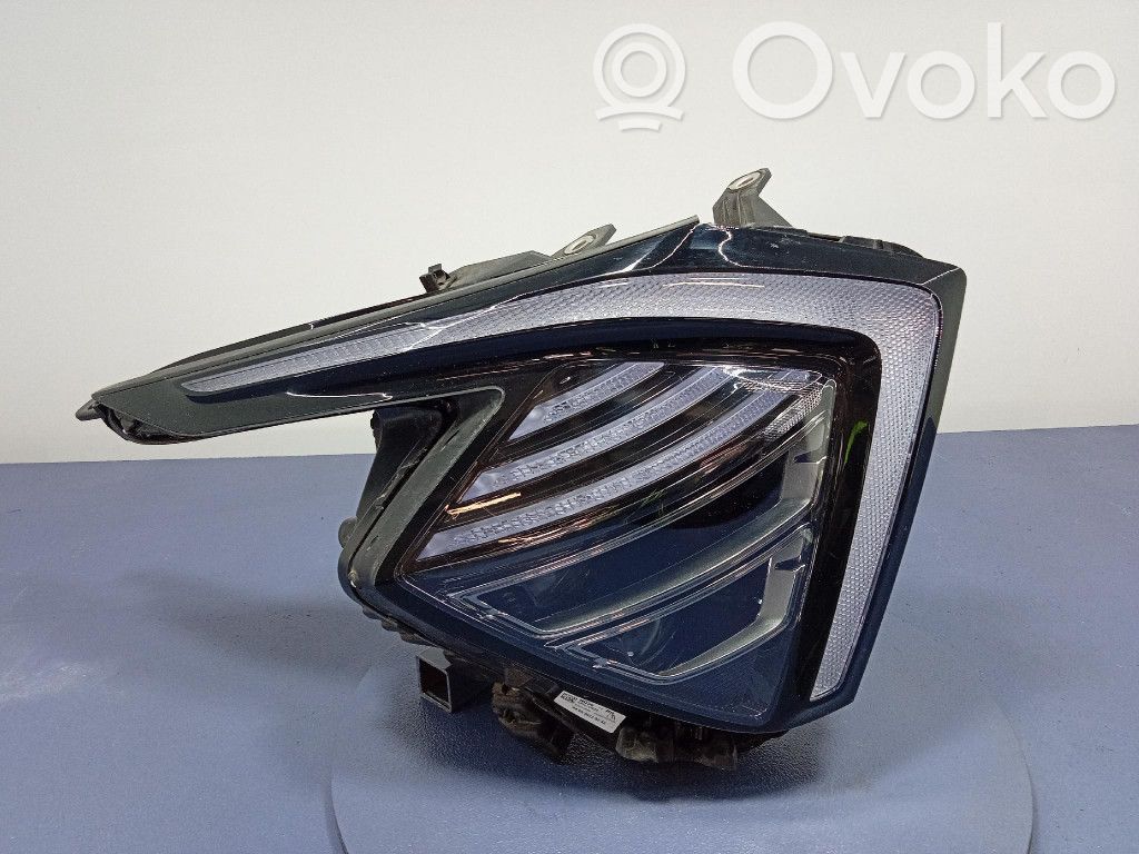 Far   92102R2100,92102R2100