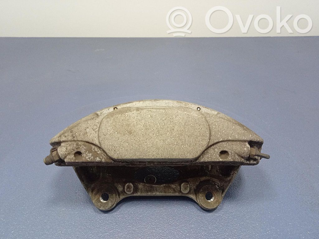 Caliper de freno delantero