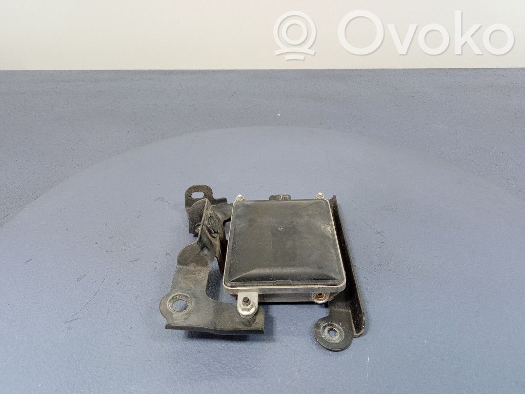 Mazda 3 II Distronic sensor radar 