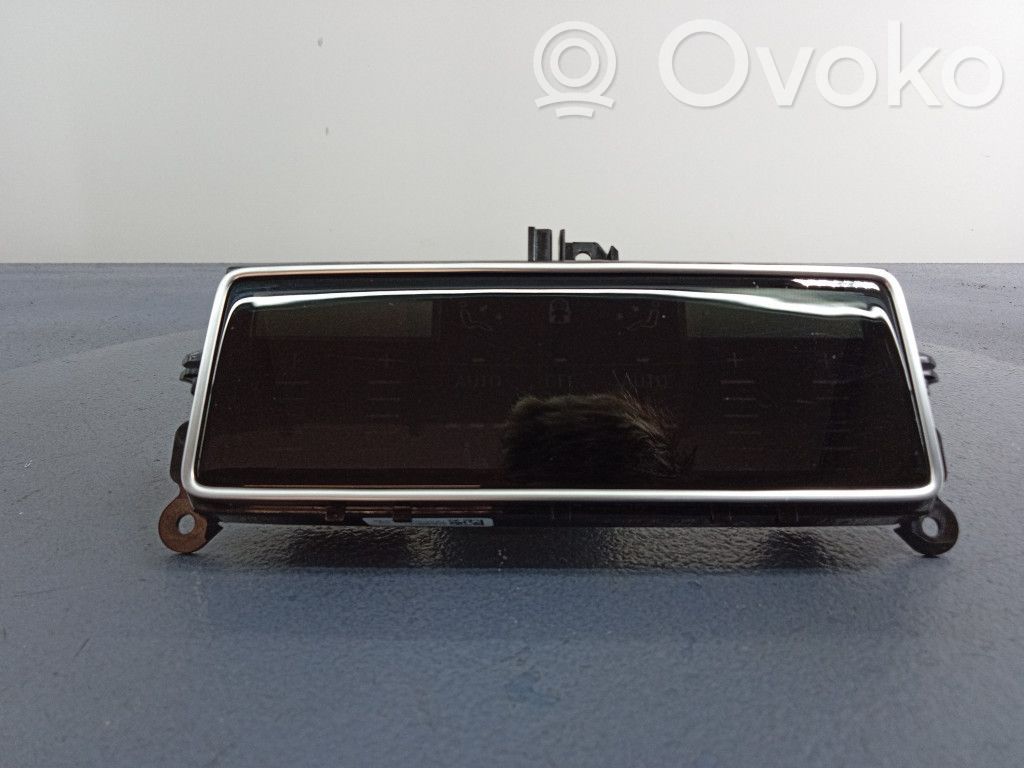 Audi Q7 4M Climate control unit 