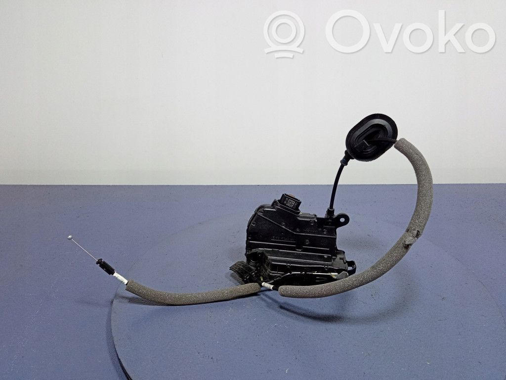 Renault Clio V Priekinė durų spyna 