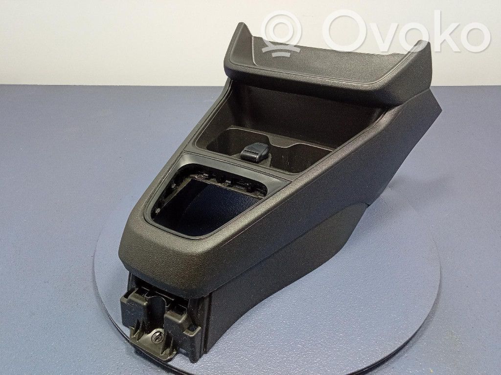 Chevrolet Express Center console 