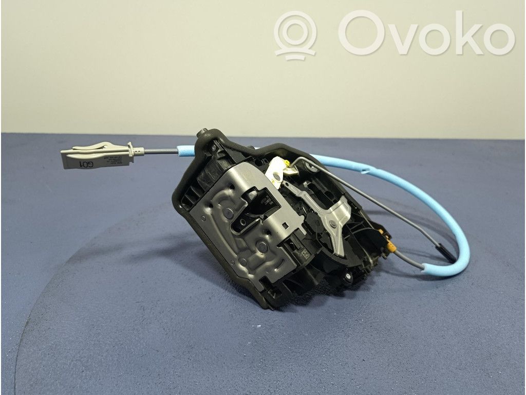 BMW X4 F26 Zamek drzwi przednich 