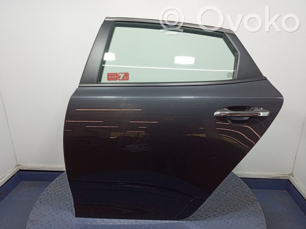KIA Optima Puerta trasera 