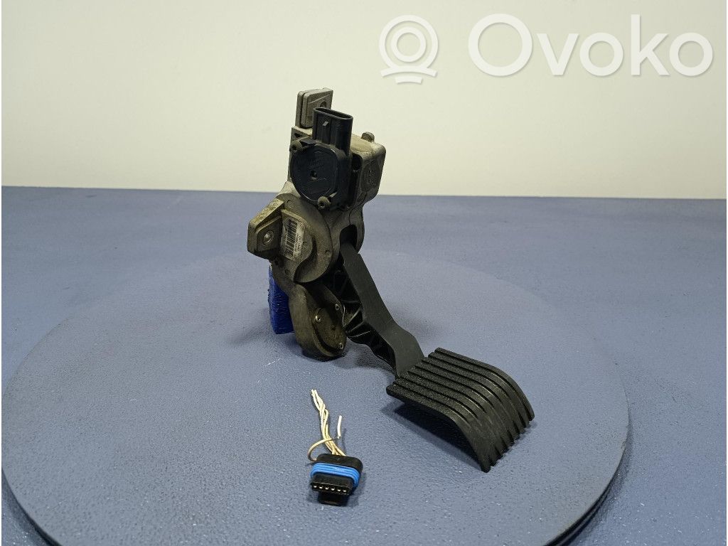 AC 428 Accelerator throttle pedal 