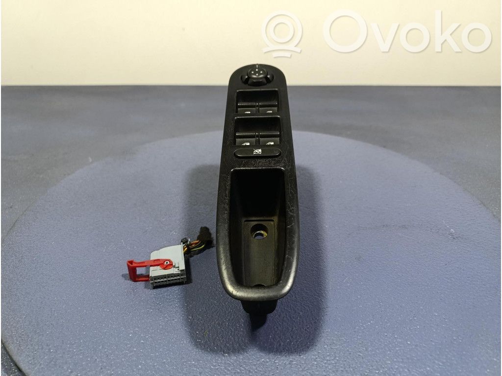 Alfa Romeo 159 Comutator comandă geamuri electrice 