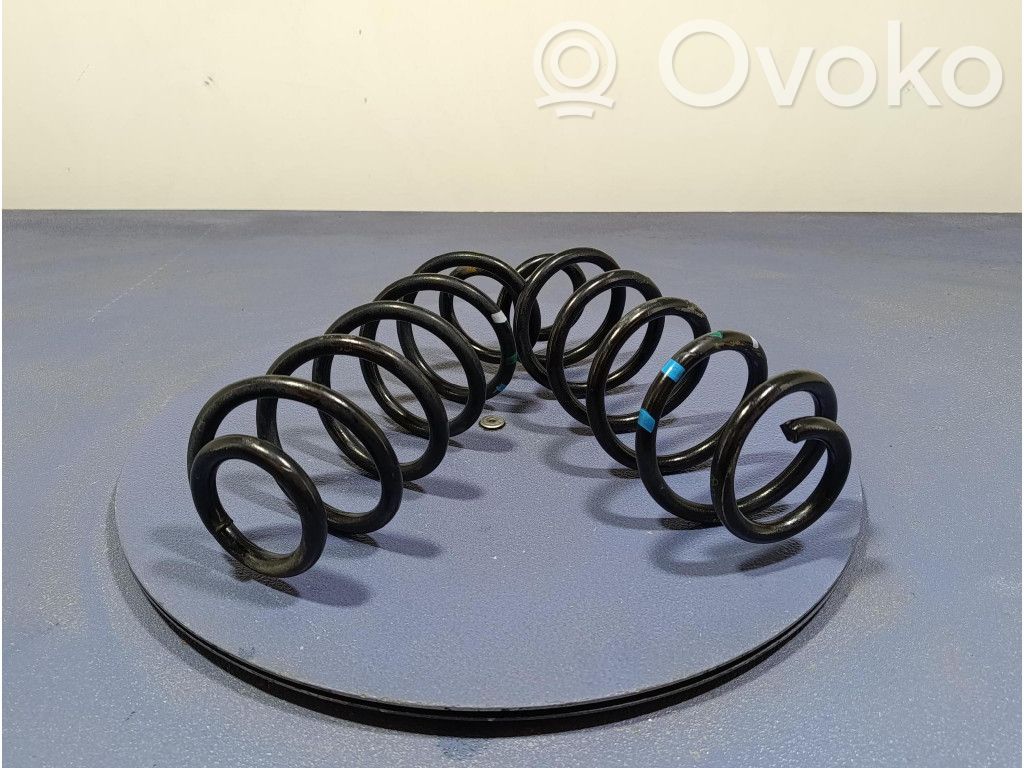 MG ZS Arc elicoidal spate 