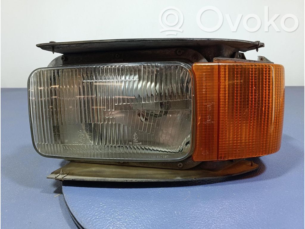 AC 428 Phare frontale 
