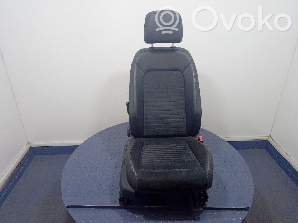 Volkswagen PASSAT B8 Scaun față pasager