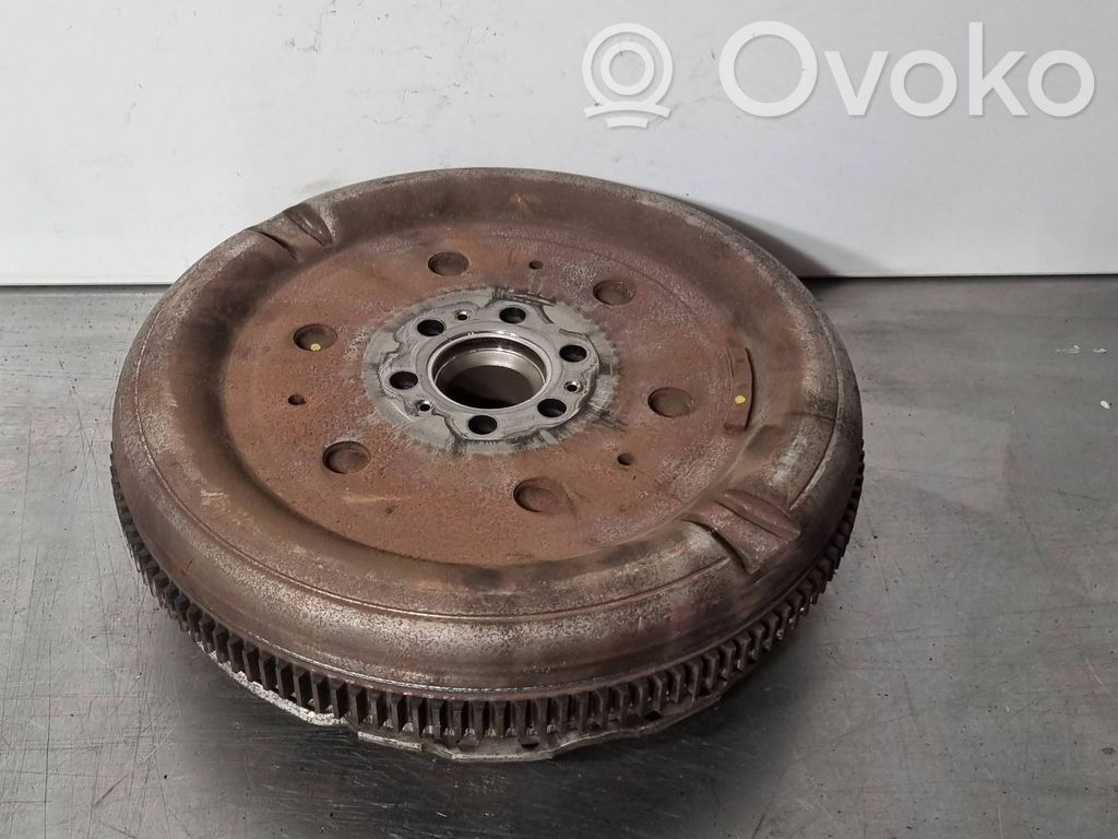 Volkswagen PASSAT B8 Kit frizione 