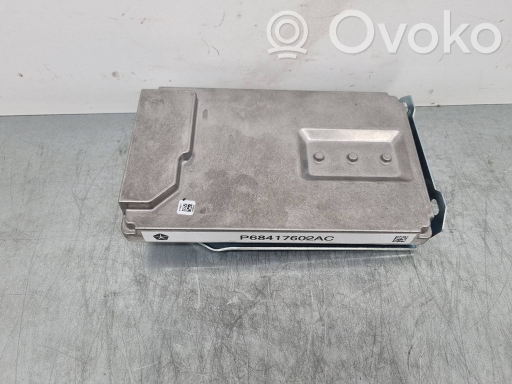 Jeep Grand Cherokee Garso stiprintuvas 