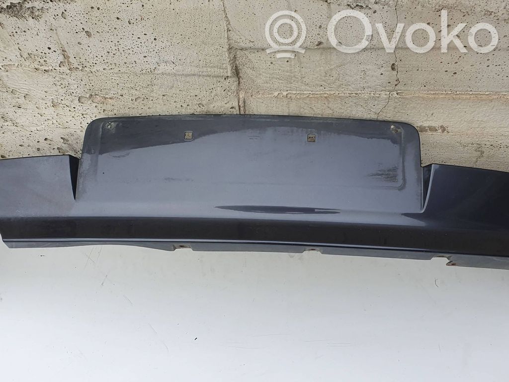 BMW 1 E81 E87 Apakšējā bampera daļa 