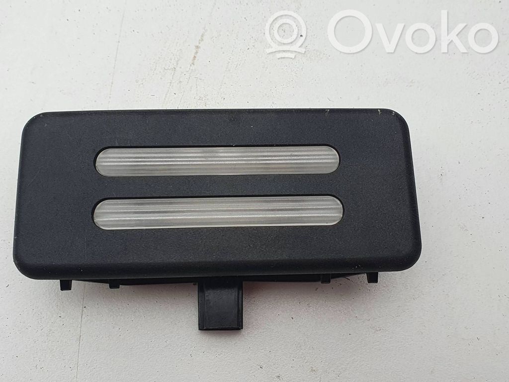 Luz del asiento trasero   6962013