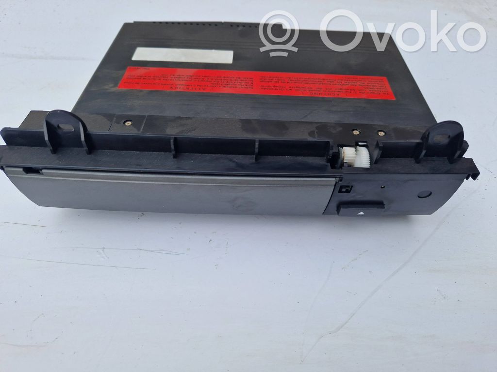 BMW 7 E65 E66 CD/DVD changer 