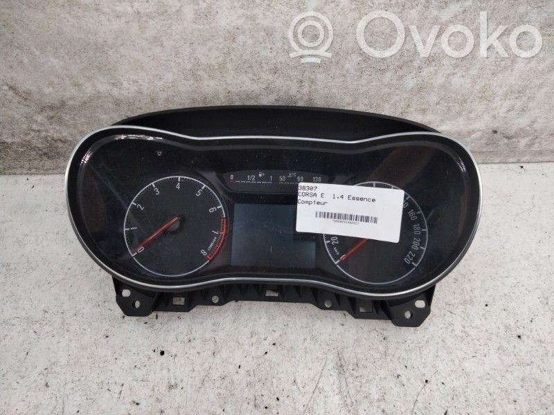 Speedometer (instrument cluster)   39204207