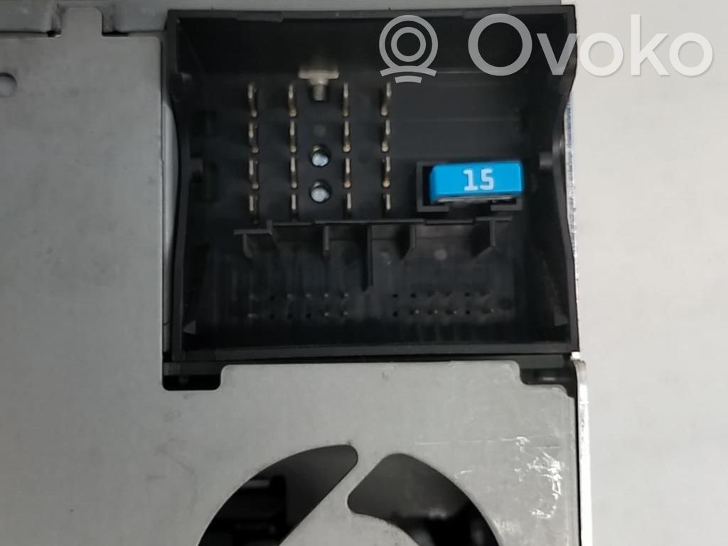 Opel Corsa D Panel / Radioodtwarzacz CD/DVD/GPS 