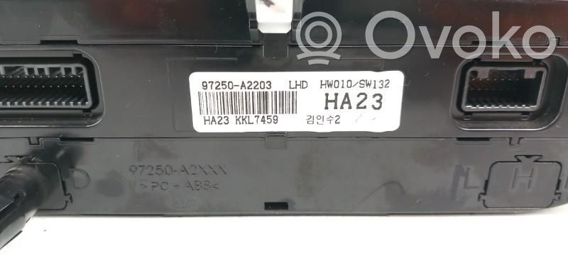 KIA Ceed Climate control unit 