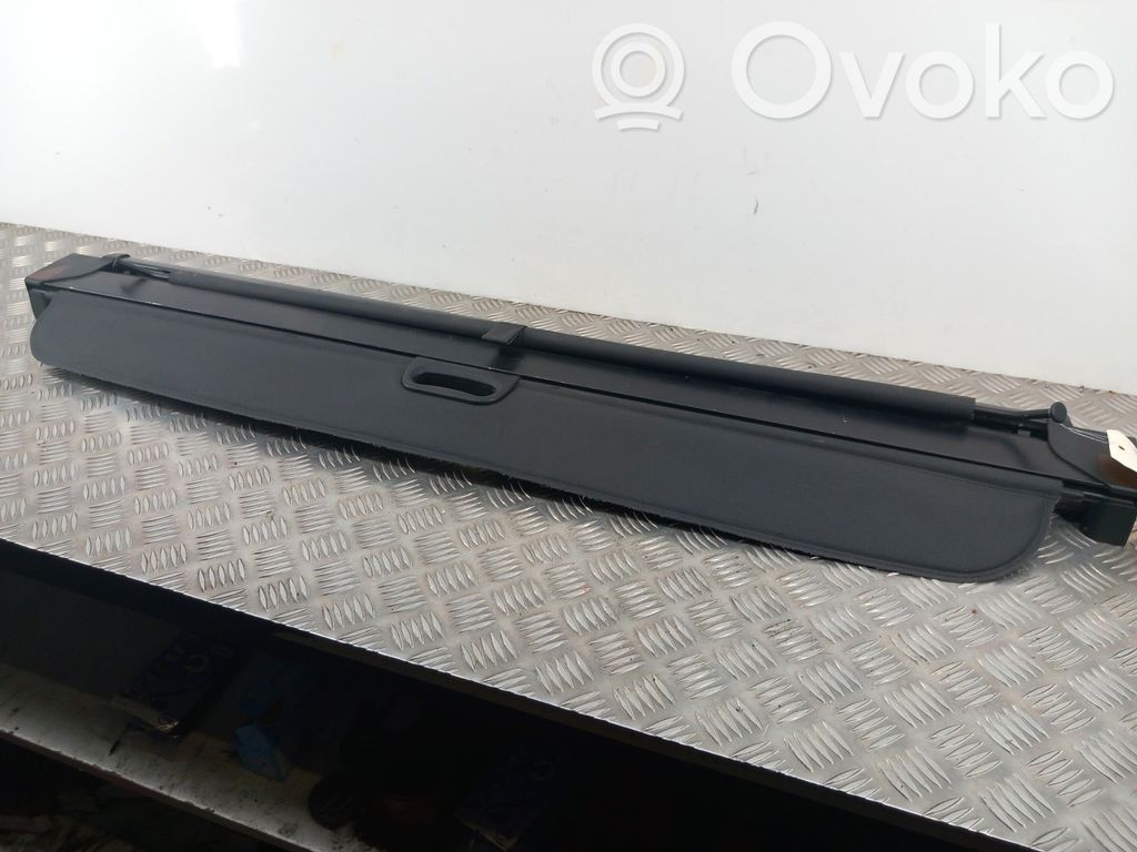 BMW X5 E70 Hattuhylly 