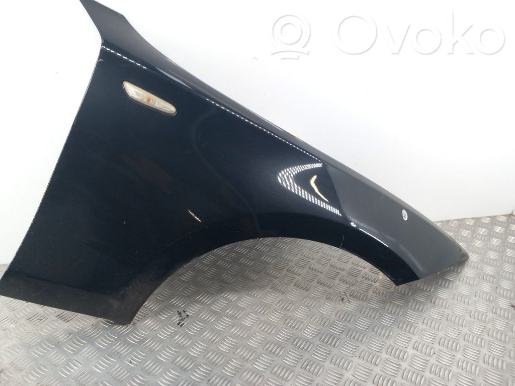 BMW 1 E81 E87 Sparnas 