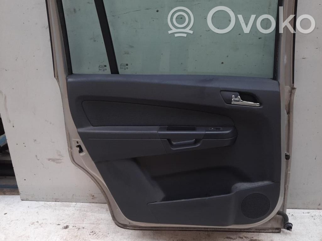 Opel Zafira B Drzwi tylne 