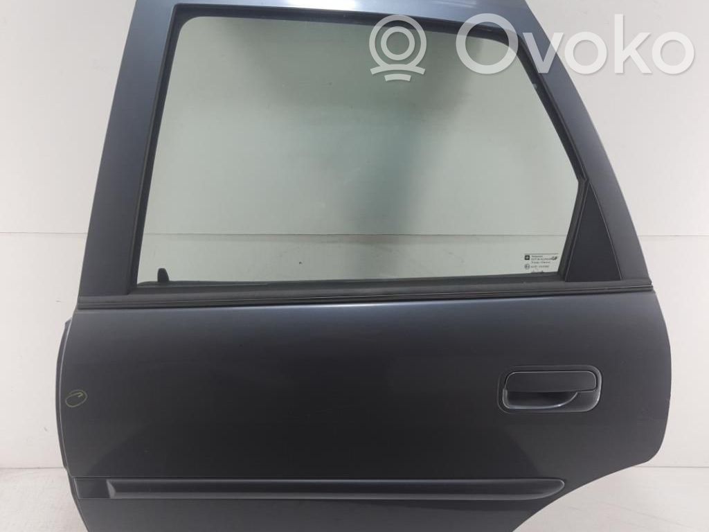 Opel Vectra B Puerta trasera 