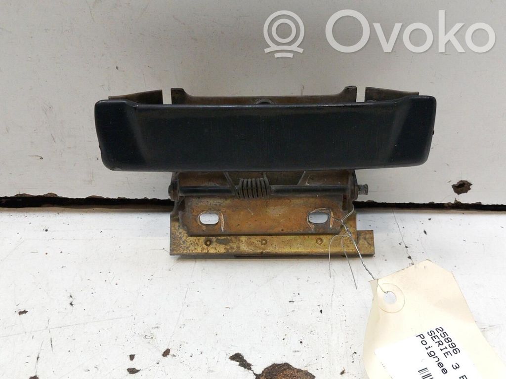 Takaoven ulkokahva