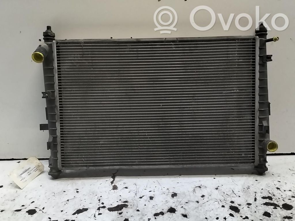 Ford Mondeo MK I Radiatore di raffreddamento 
