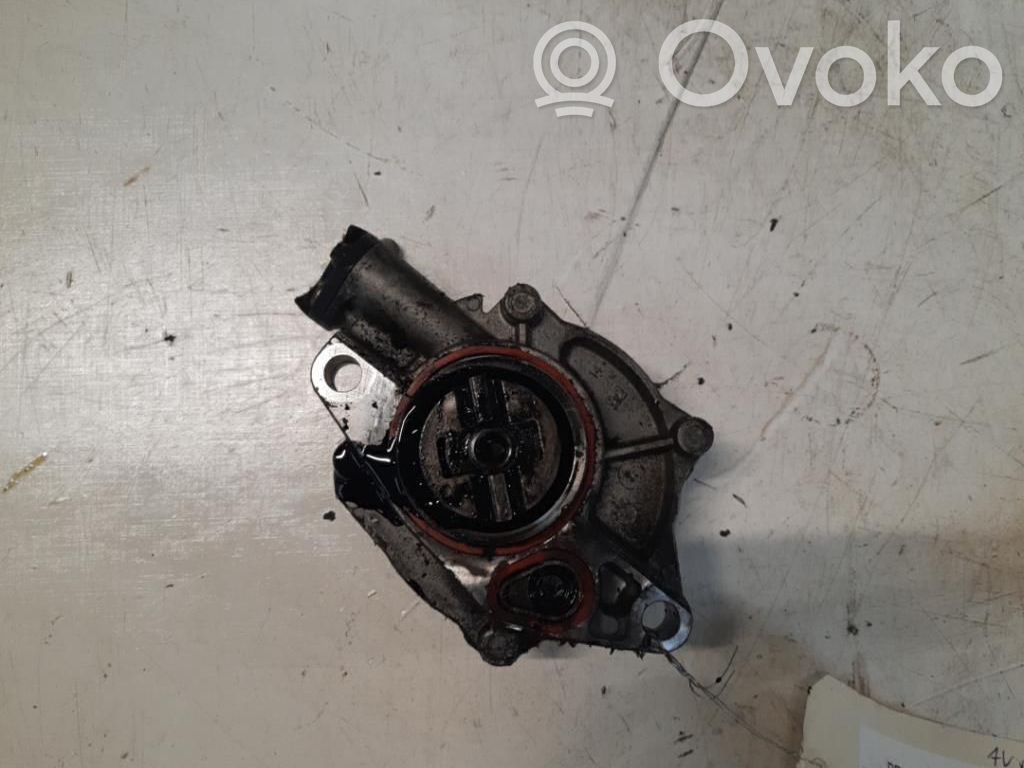 Peugeot 207 Vacuum pump 