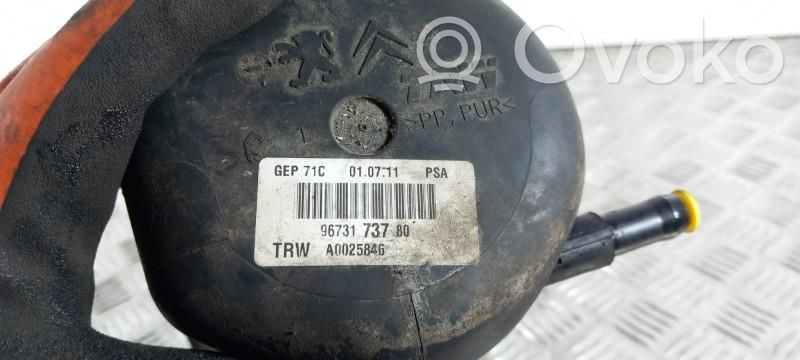 Citroen C5 Ohjaustehostimen pumppu 