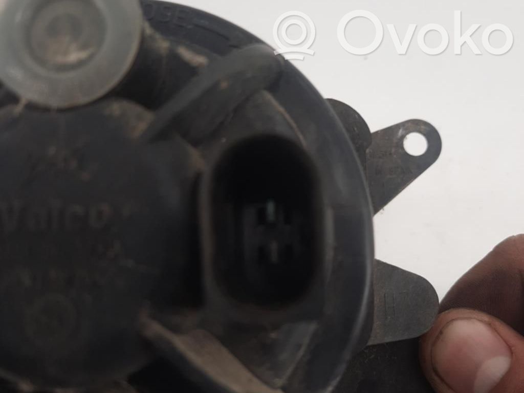 Etusumuvalo   8D0941699B