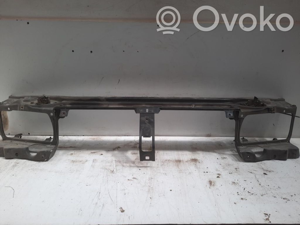 Renault Laguna I Panel mocowania chłodnicy / góra 