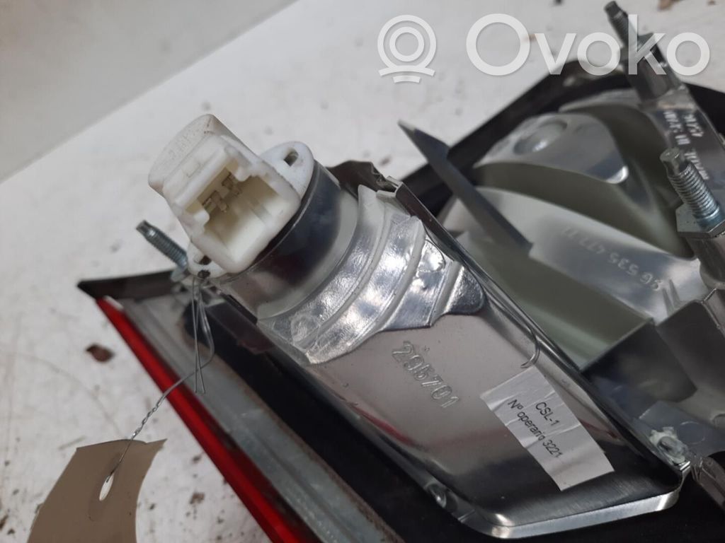 Citroen C4 I Picasso Takaluukun takavalot 