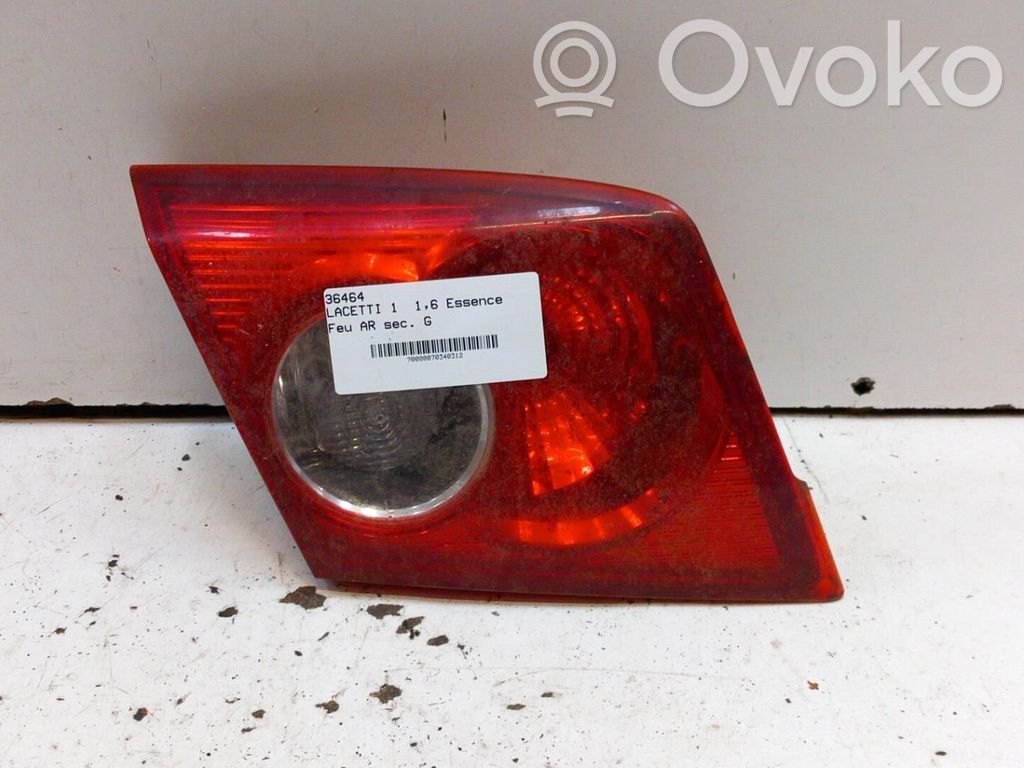 Chevrolet Lacetti Takaluukun takavalot 