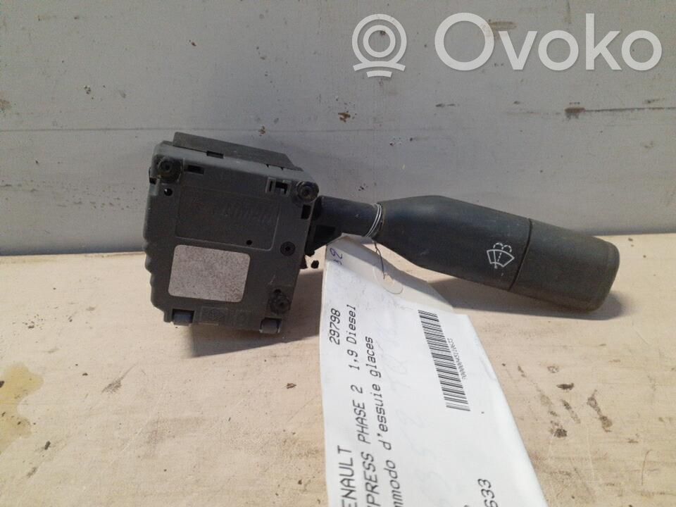Renault Express Wiper control stalk 