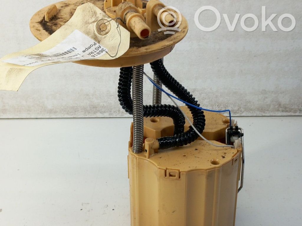 Opel Astra J Bomba interna de combustible 