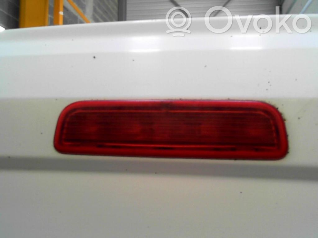Peugeot Bipper Third/center stoplight 