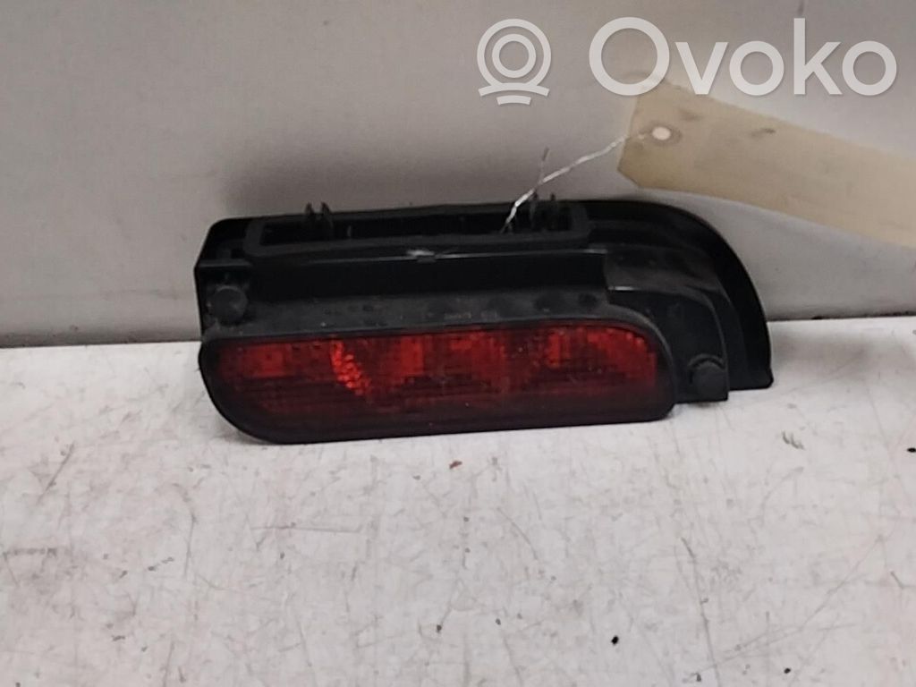 Peugeot Partner Third/center stoplight 