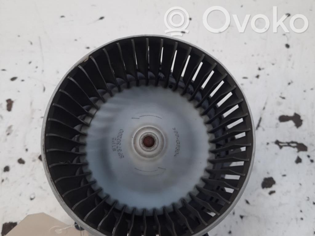 Renault Clio IV Lämmittimen puhallin 