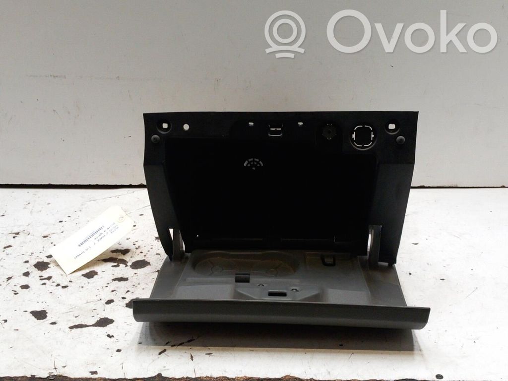 Ford Focus Glove box set 