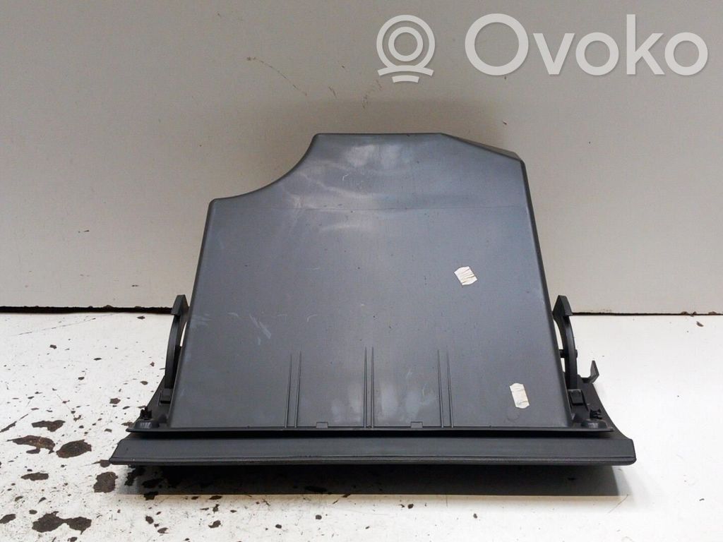 Opel Corsa C Daiktadėžės (bordačioko) komplektas 