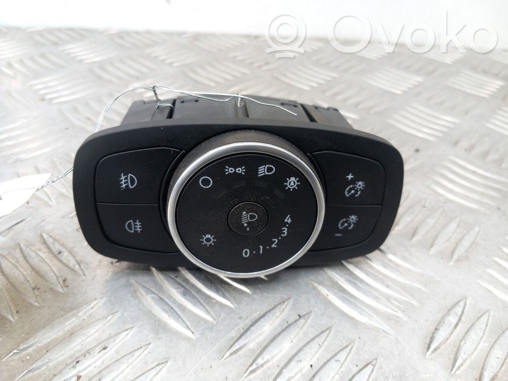 Ford Fiesta Interruptor de luz 