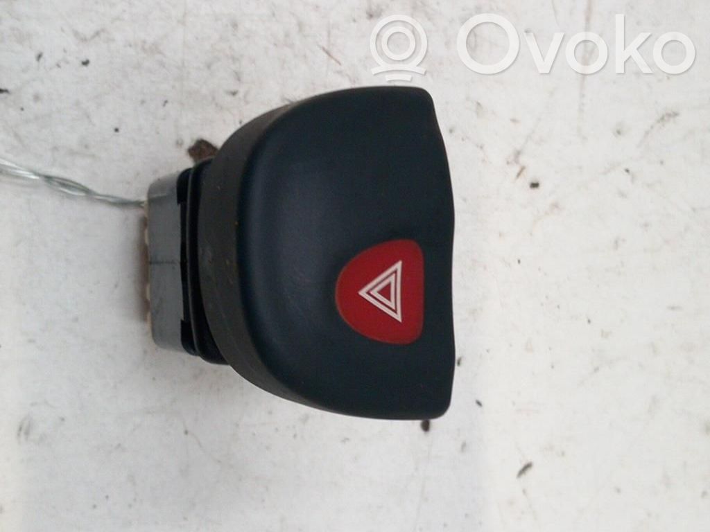 Renault Megane I Botón interruptor de luz de peligro 