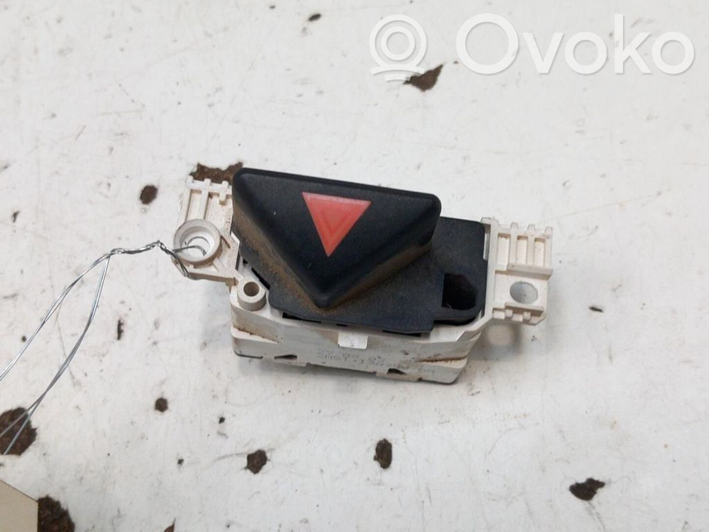Ford Focus Hazard light switch 