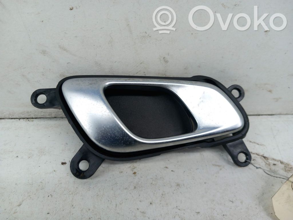 KIA Ceed Manecilla interna puerta delantera 