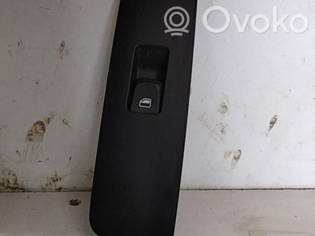 Audi A1 Electric window control switch 