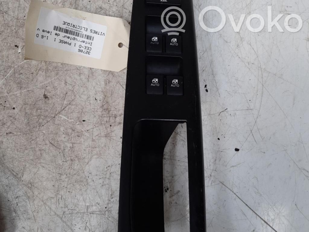KIA Ceed Electric window control switch 