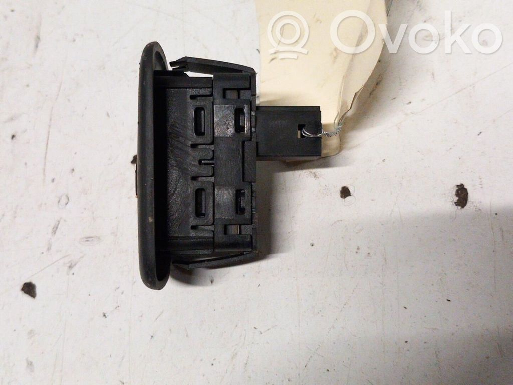 Peugeot 308 Electric window control switch 