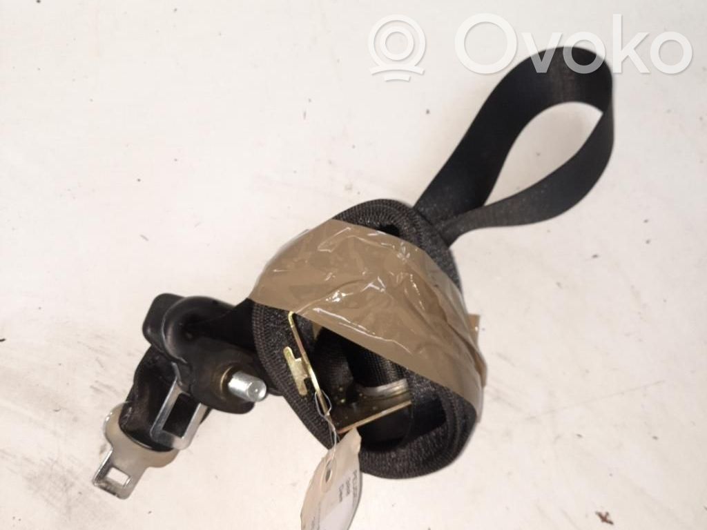 Mitsubishi Colt Cinturón medio (trasero) 
