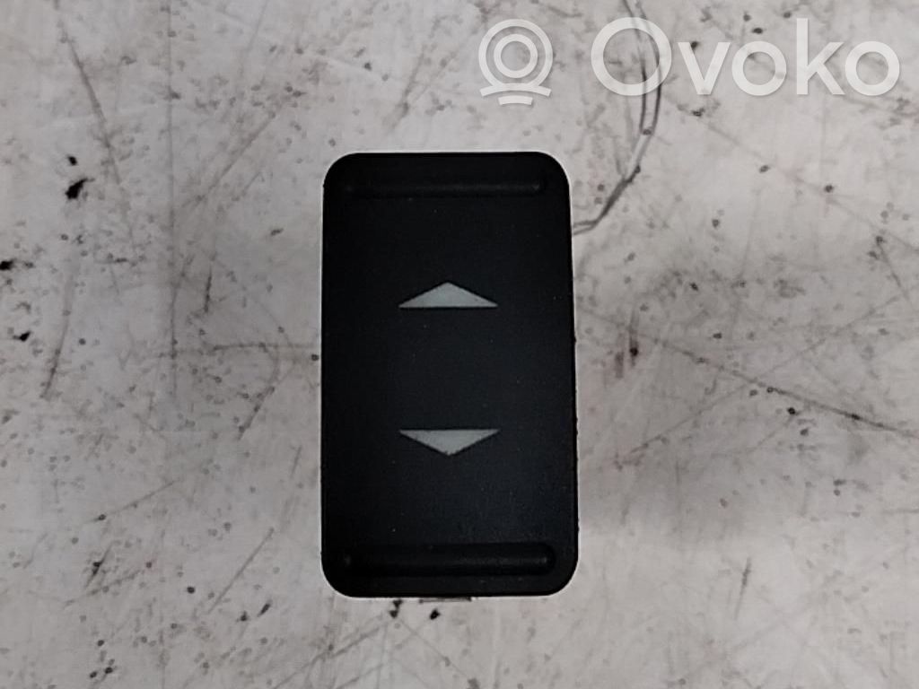 Electric window control switch   1379197